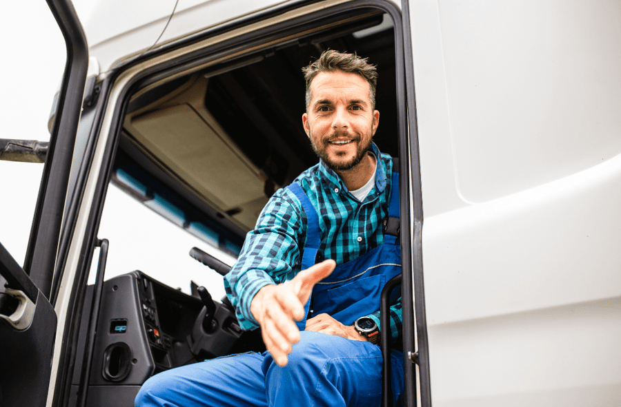 Trucking Recruiting: 5 Best Ways to Find the Right Fit